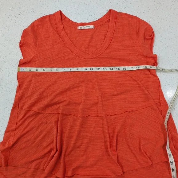 We The Free Women Coral Orange Top Tee T-Shirt Short Cap Sleeve Casual Summer M - Picture 4 of 9